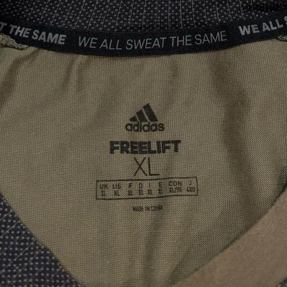 adidas chest 24